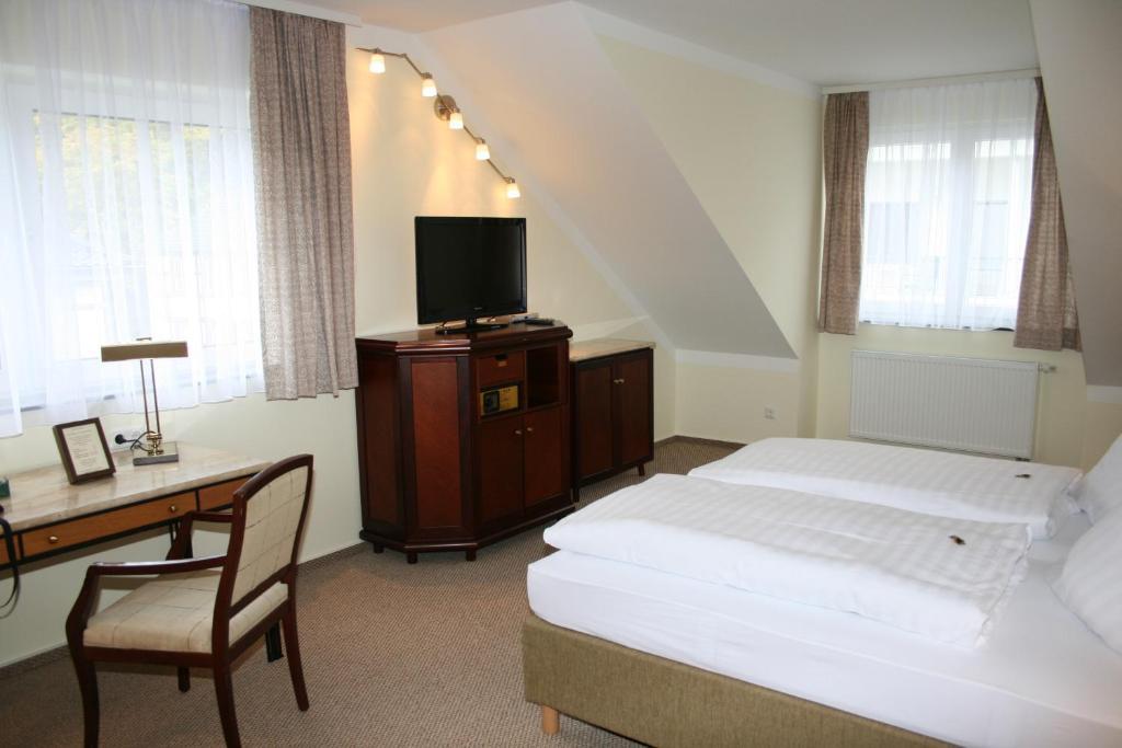 Hotel-Restaurant Stollen Mechernich Pokoj fotografie